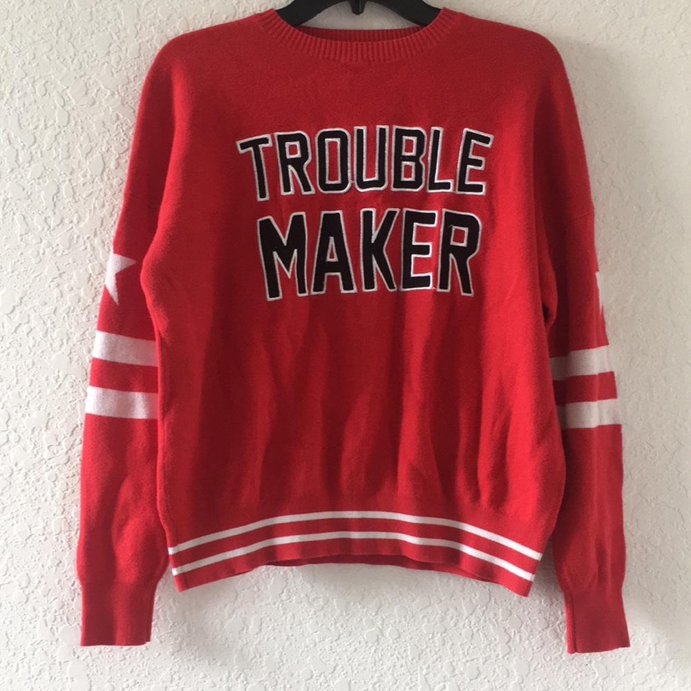 Women Forever 21 sweater Trouble Maker size S